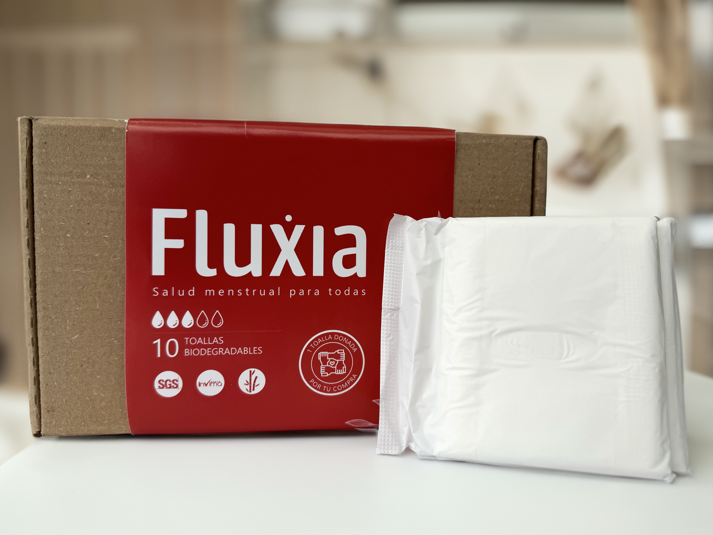 Kit de toallas higiénicas biodegradables Fluxia